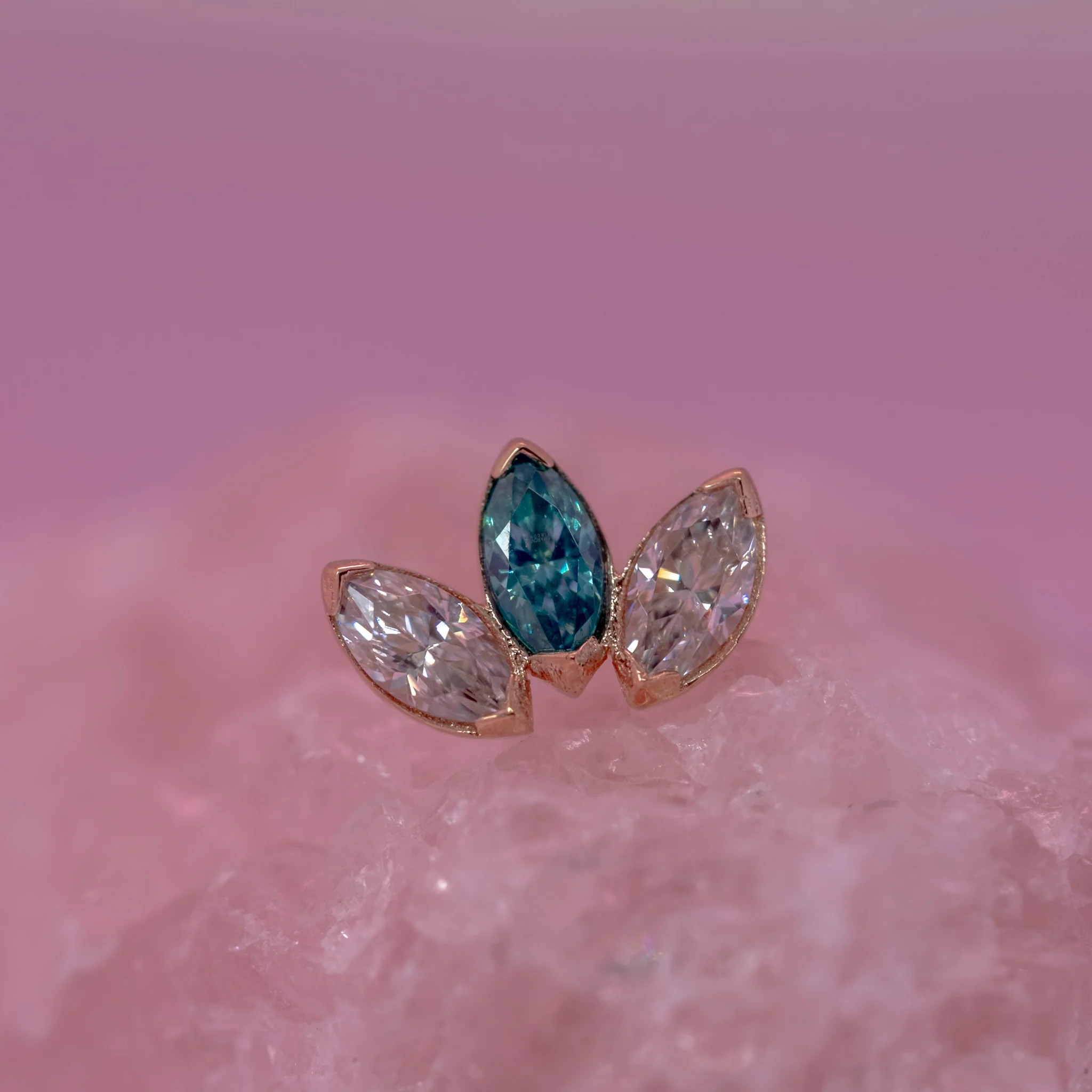 Anatometal Marquise Fan End 3 Stones Standard - Solid Gold - Image 12
