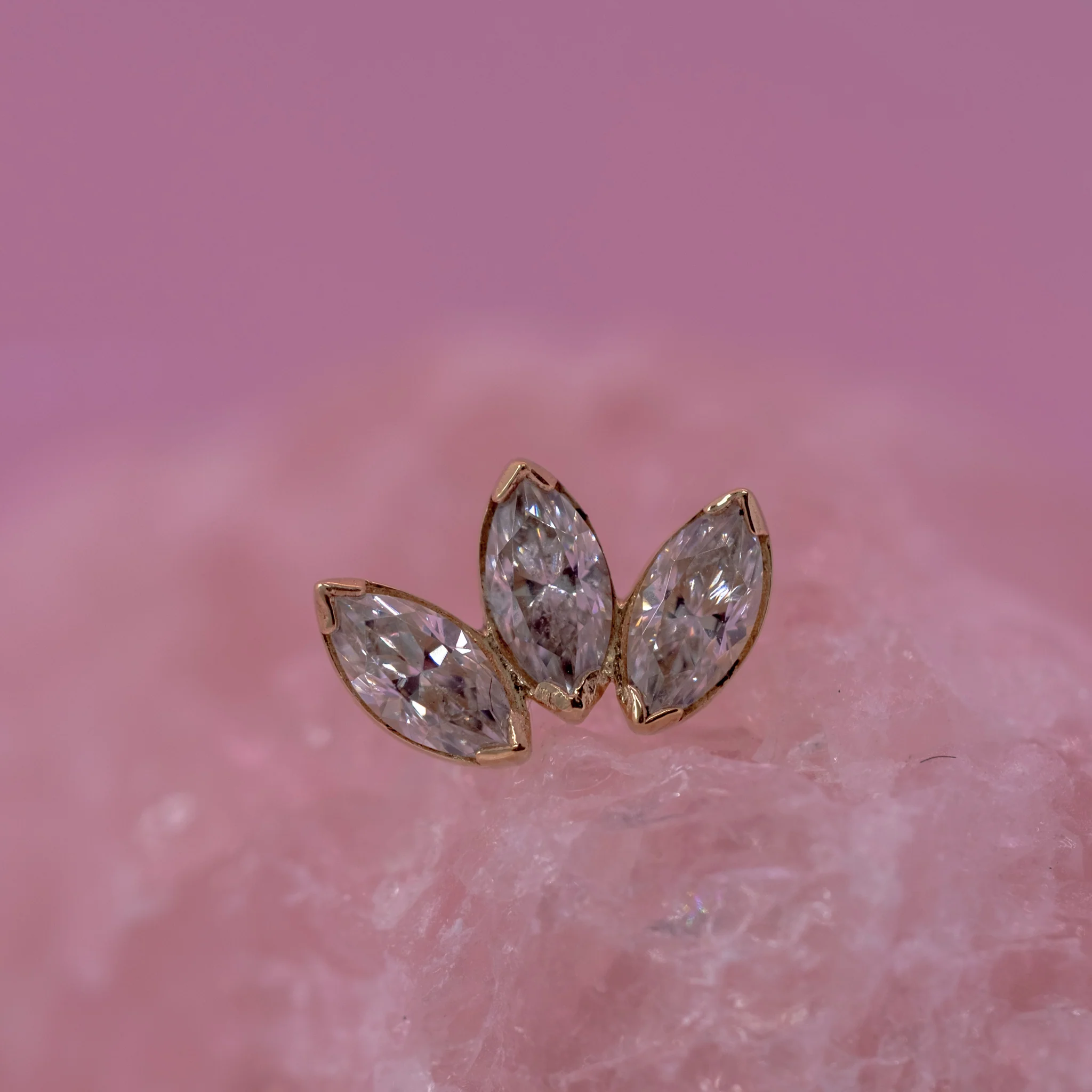 Anatometal Marquise Fan End 3 Stones Standard - Solid Gold - Image 14