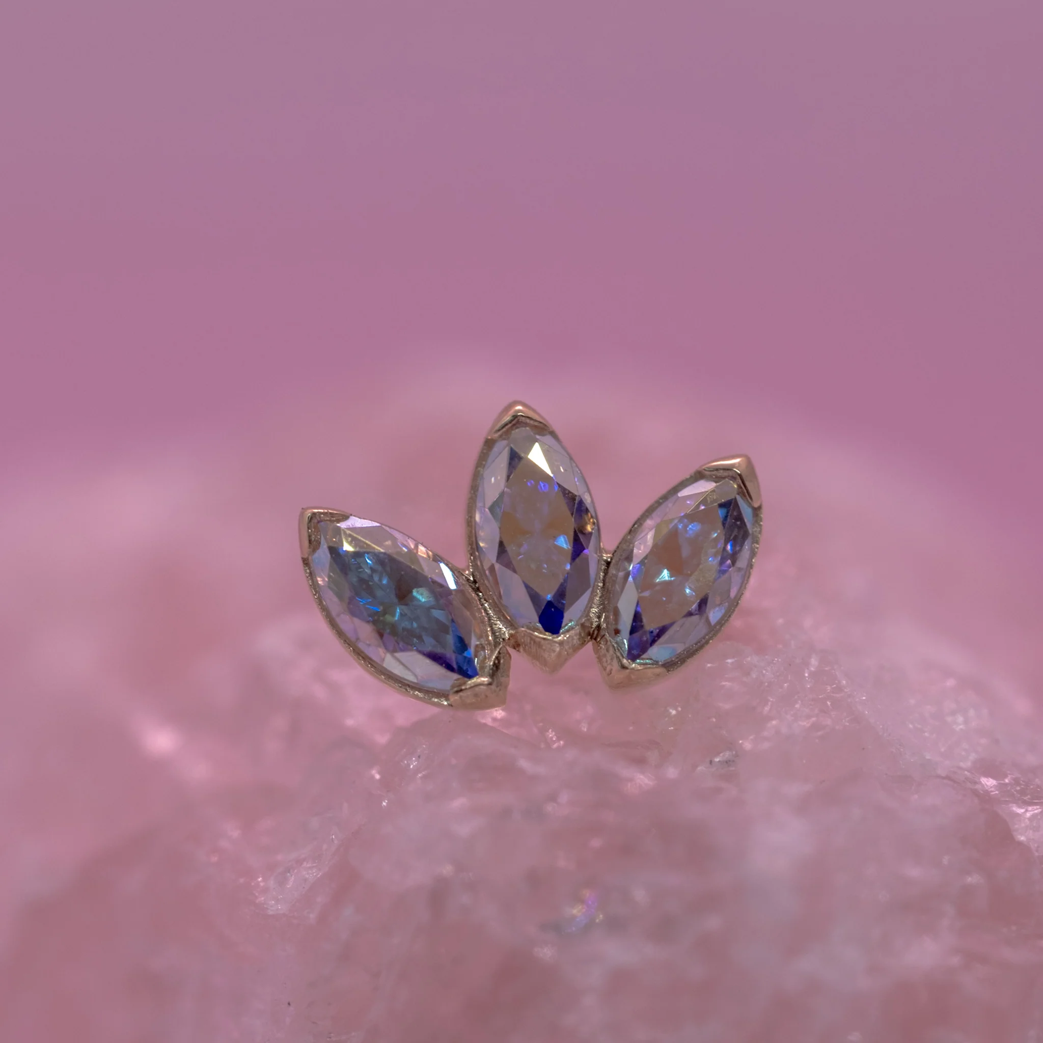 Anatometal Marquise Fan End 3 Stones Standard - Solid Gold - Image 3