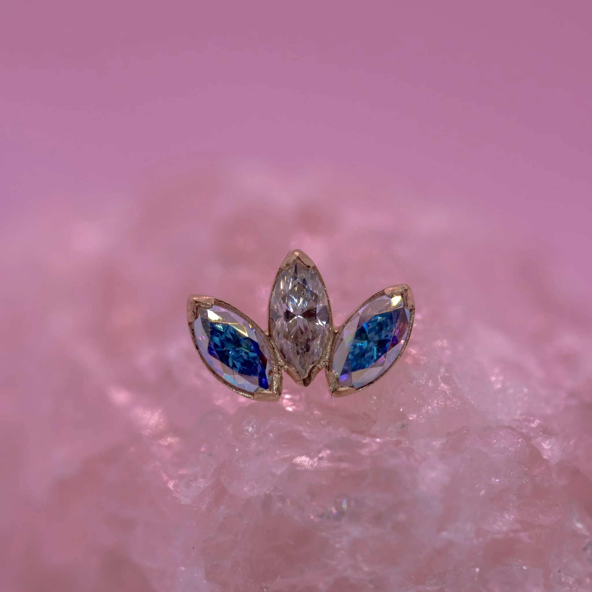 Anatometal Marquise Fan End 3 Stones Standard - Solid Gold - Image 9