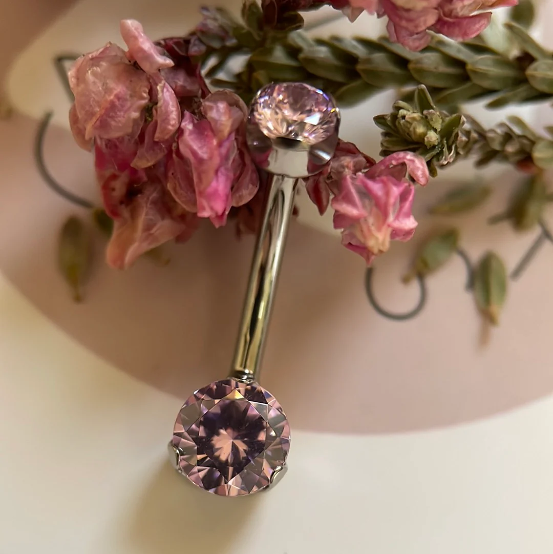 Anatometal Prong Set Navel Curve - Image 3