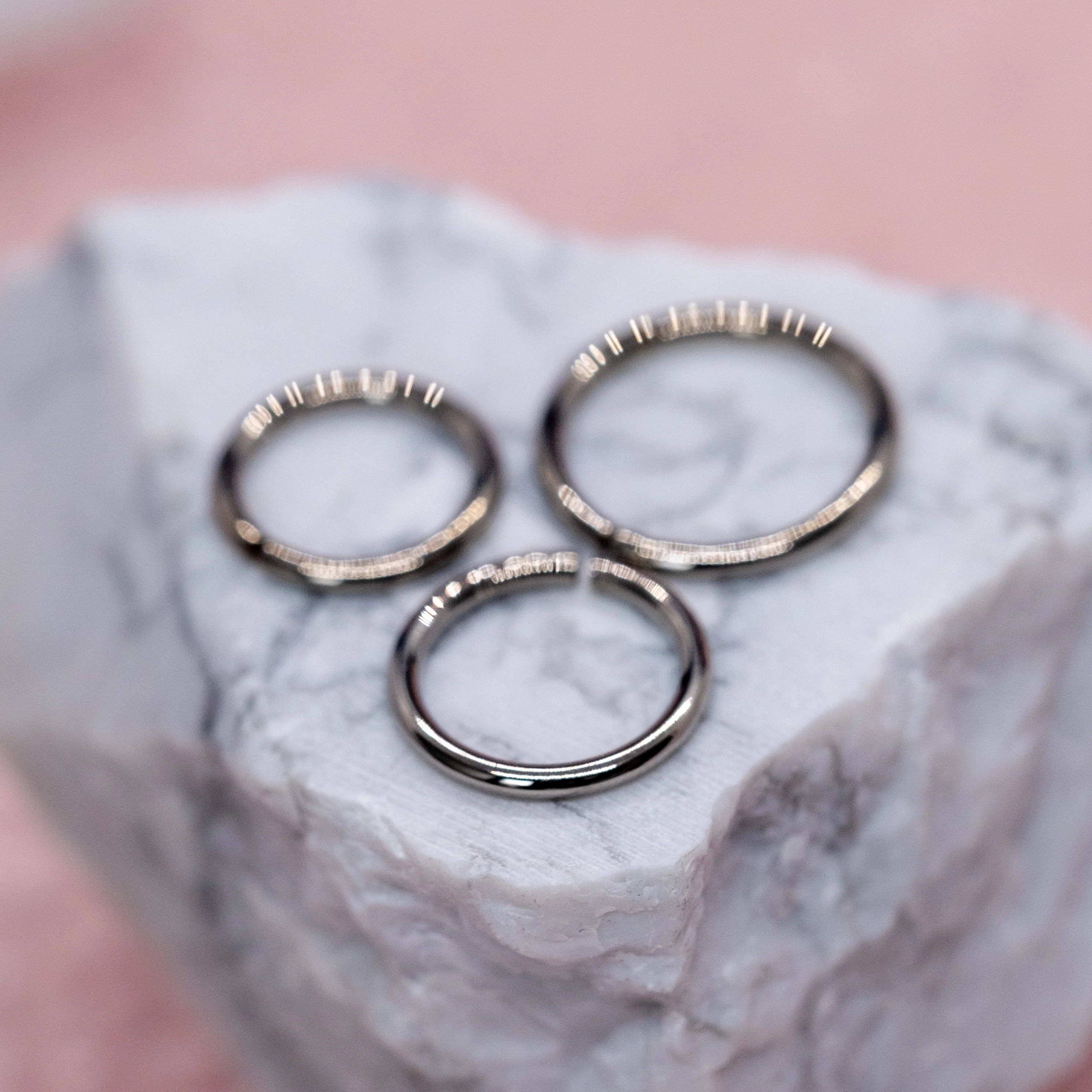 Anatometal Seam Ring - Titanium - Image 2