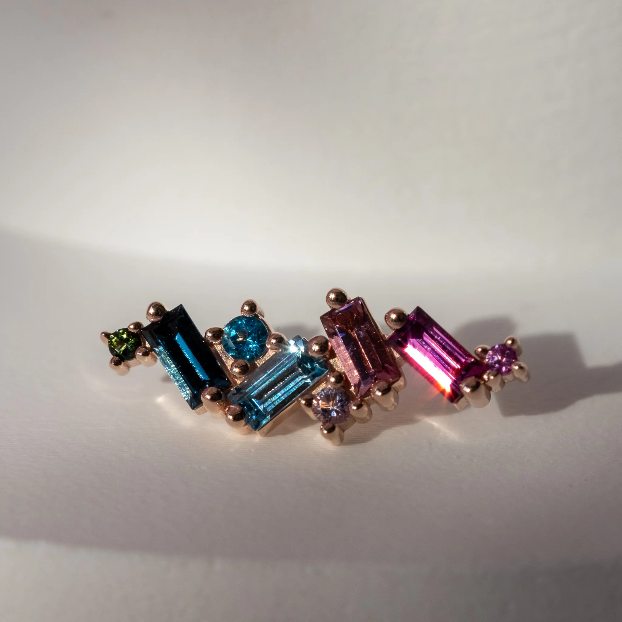 BVLA Genesis (Top Gem Curving to the Left) - Threaded - Image 3