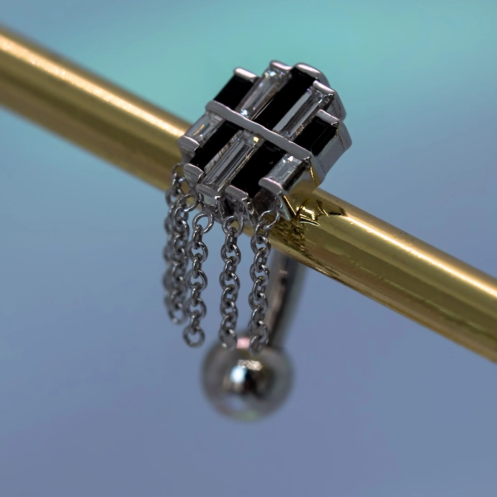 BVLA Levitate - Navel Stud