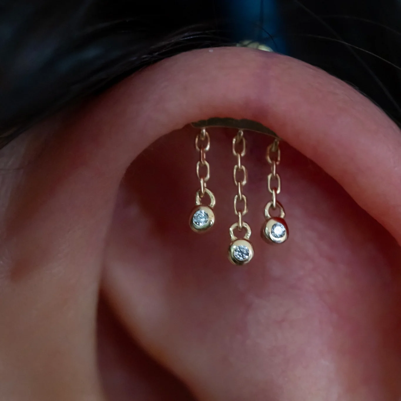 Hidden / Floating Helix Piercing - Image 4