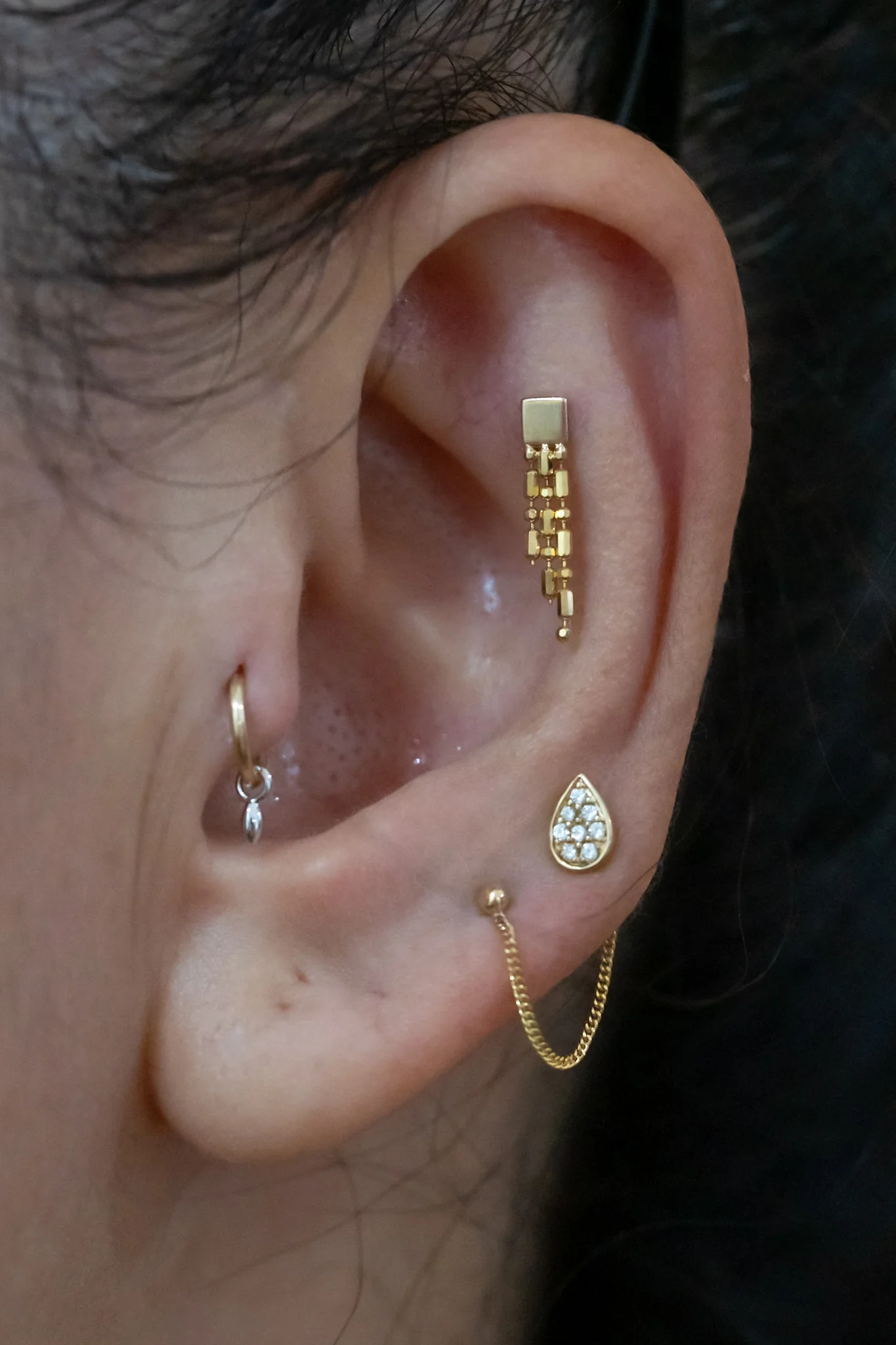 Jewellery Shopping & Change - Image 13