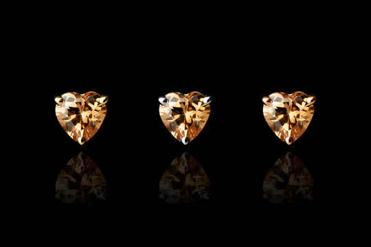 Junipurr Jewelry Dark Champagne Heart - Image 5