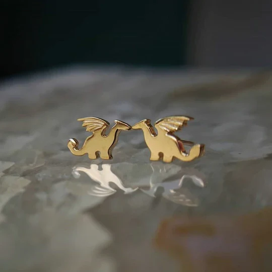 Junipurr Jewelry Gold Dragon - Image 9