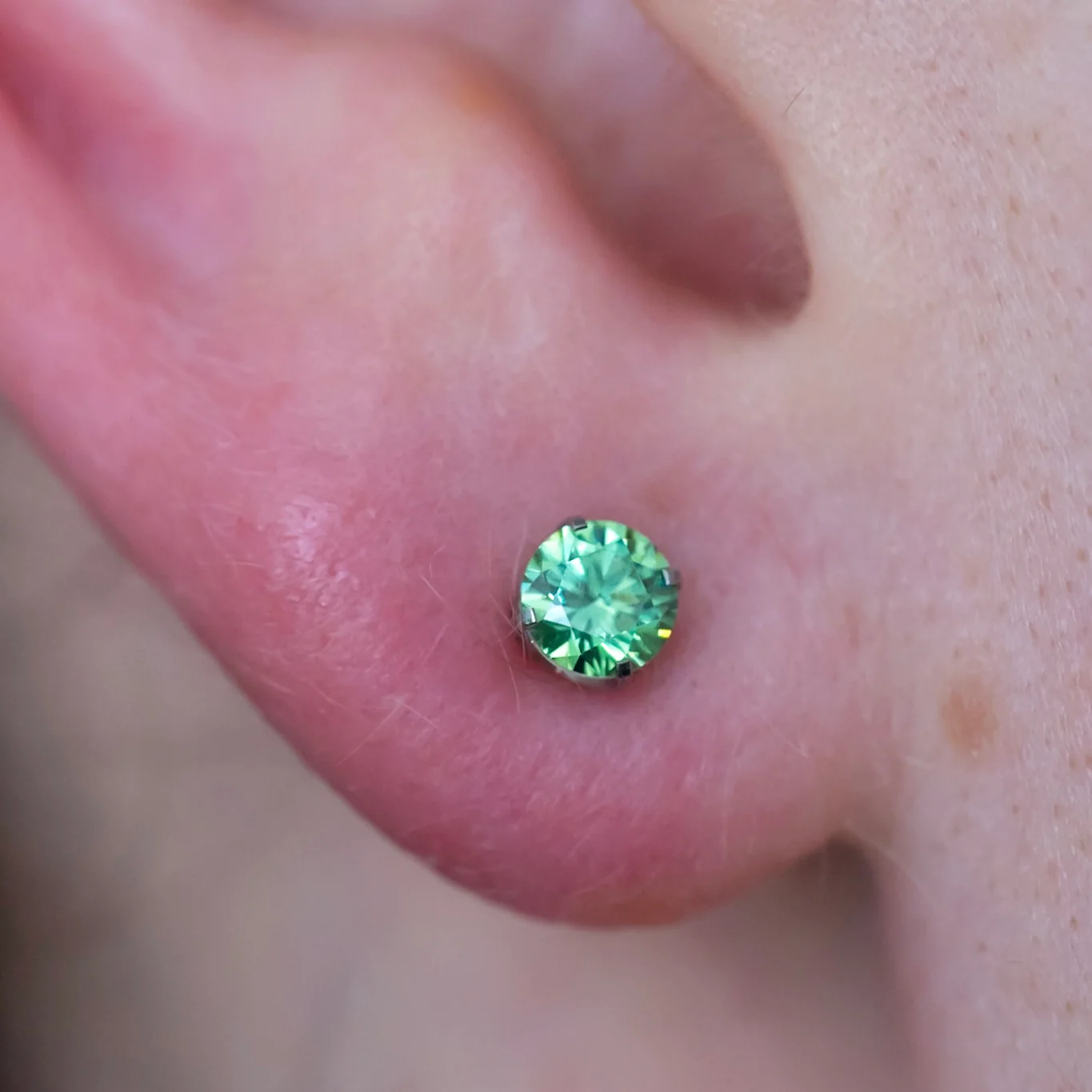 Lobe Piercing - Image 9