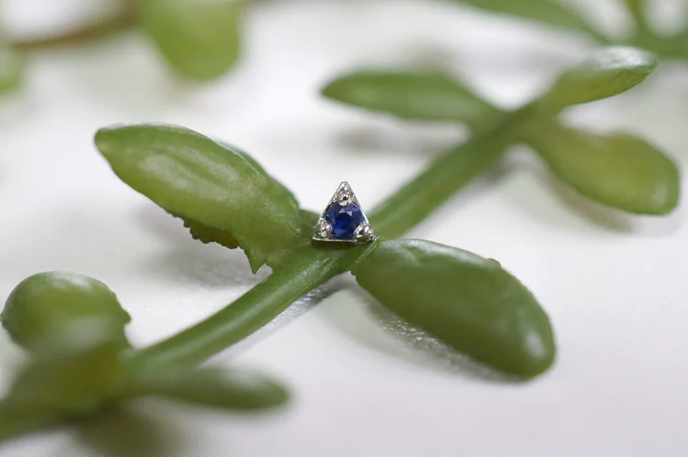 Modern Mood Illuminati - Faceted Gemstone - Image 7