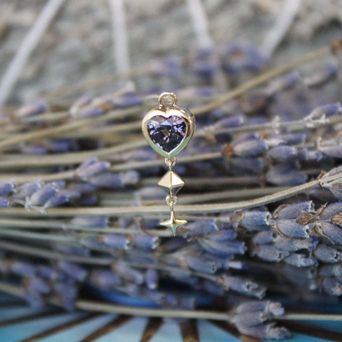 Modern Mood Seraphine With Sapphire Heart Charm