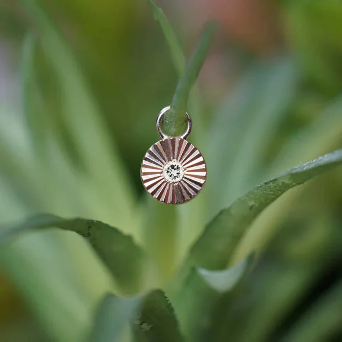 Modern Mood Sloan Ray Charm - Image 2