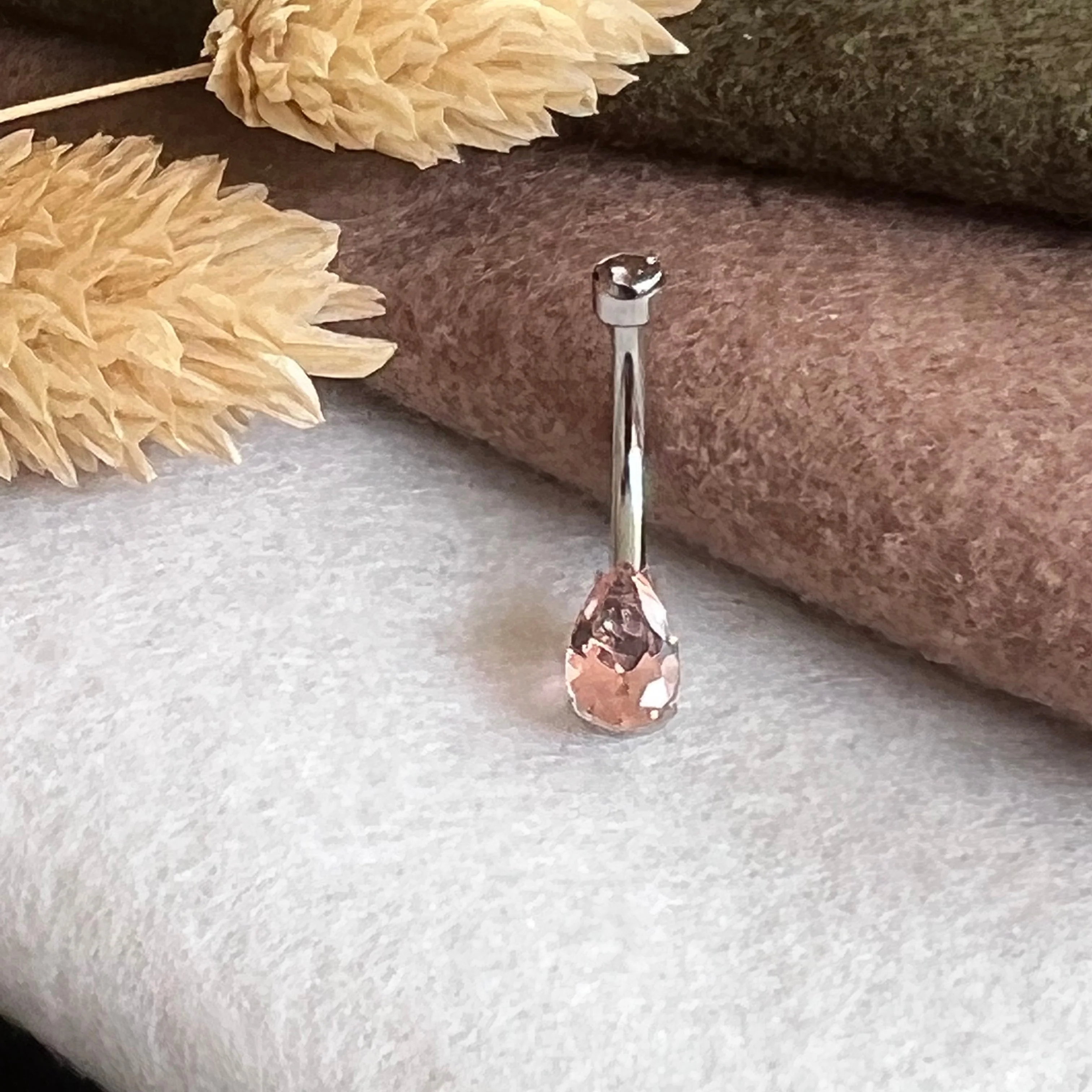 Anatometal Navel Curve Pear Cut - Image 2