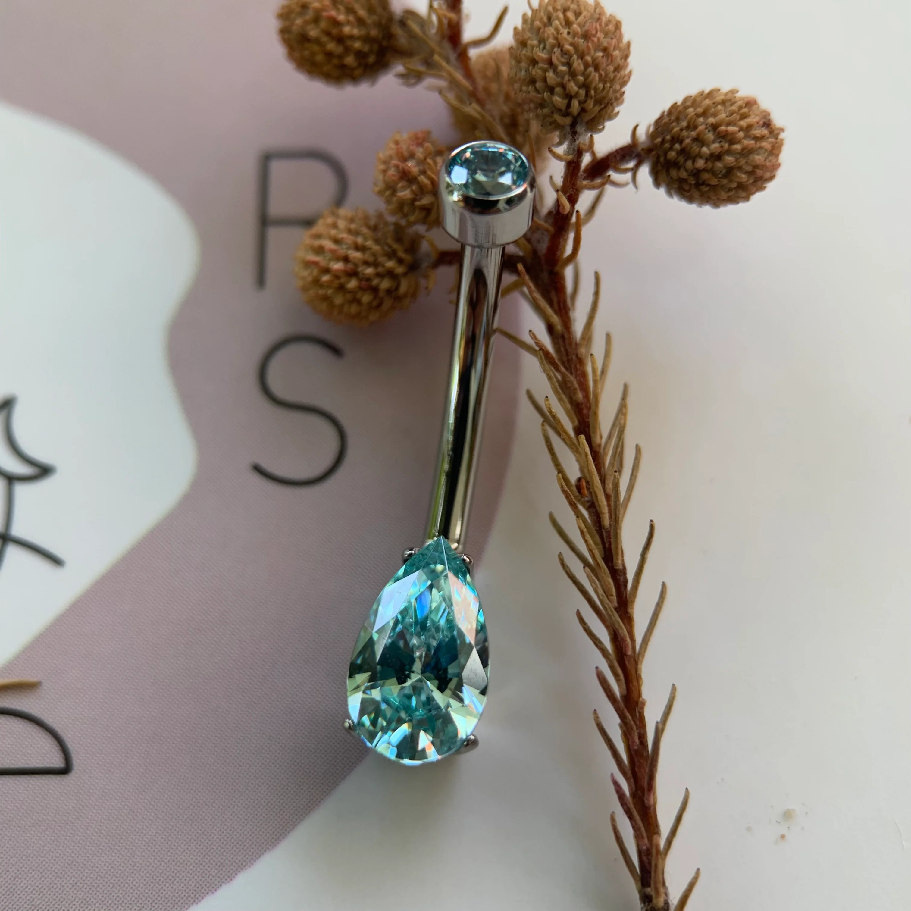 Anatometal Navel Curve Pear Cut - Image 3
