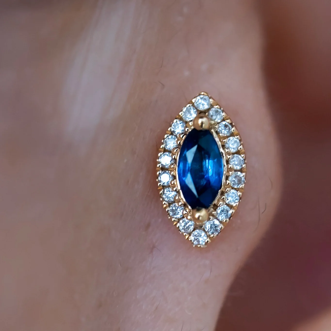 Tragus Piercing - Image 6